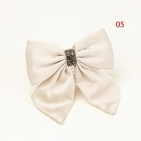 فيونكة شعر أنيقة