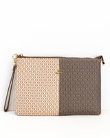 شنطة يد نسائية بألوان متعددة