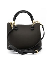 شنطه نسائي سيزون