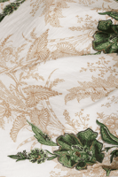 بلوزة بطبعة اخضر