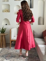 فستان بقماش التفتا