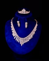 طقم زركون مميز