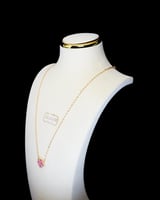 سلسال بطابع الوردة