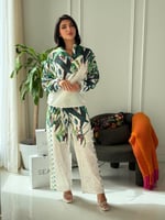 طقم مشجر كتان