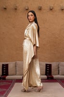 جلابية بيج ساتان فاخر | سيزون