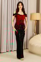 فستان مخمل أحمر وأسود