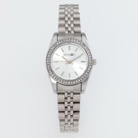 ساعة سيزون نسائية كلاسيك مرصعة بالكرستال