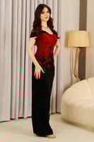 فستان مخمل أحمر وأسود