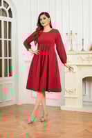 فستان ميدي أحمر