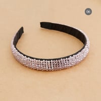 طوق كريستال