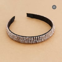 طوق كريستال