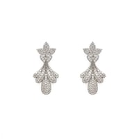 حلق زركون بتصميم فخم ليليق بك