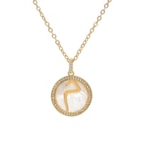 سلسال أحرف مرصع بالفصوص