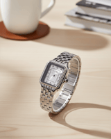 ساعة يد نسائية مربعة لون فضي | كلاسيكي | سيزون