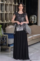 فستان سهرة أسود