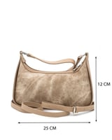 شنطه نسائي سيزون