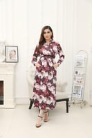 فستان ساتان ميدي بطبعة الورود و جيوب من الامام