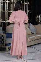 فستان كريب وردي