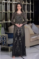 فستان سهرة أسود مطرز بالذهبي