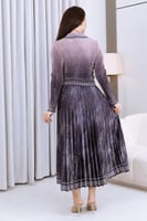 فستان ميدي متعدد الألوان