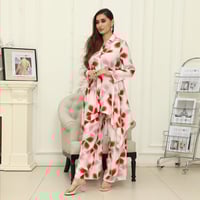 طقم بطبعة مميزة