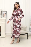 فستان ساتان ميدي بطبعة الورود و جيوب من الامام