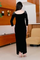 فستان مخمل ناعم أسود ماكسي