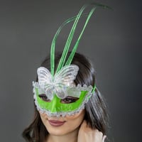 قناع اليوم الوطني