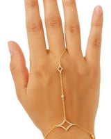 اسوارة كف بنمط النجمة الرباعية