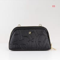 شنطة نسائية فاخرة