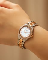 ساعة سيزون نسائية مكس باطار كرستال فاخر