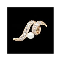 بروش ممّوج لؤلؤ