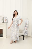 فستان شيفون ماكسي بطبعة مموجة مع كشكش