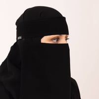 نقاب بمطاط أو مطاطين جانبي عادي