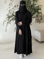 عباية رسميه وساده بخطوط