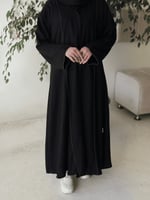 عباية رسميه وساده بخطوط