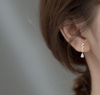 اقراط الندى