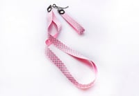 علاقة اسم مميزة بتصميم خاص