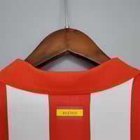 طقم اتلتيكو مدريد موسم 2013-2014