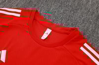 طقم تدريب صيفي ليفربول 2025-2026 احمر