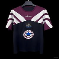 طقم نيوكاسل يونايتد نسخة خاصة 2025-2026