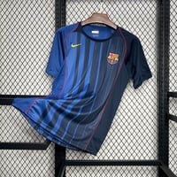 طقم برشلونة موسم 2004-2005 ازرق