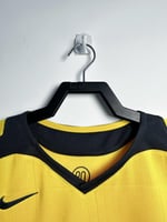 طقم ارسنال 2005-2006 اصفر