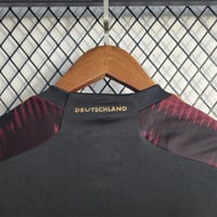 طقم منتخب المانيا موسم 2022 احمر