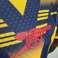 طقم ارسنال نسخة خاصة 2026-2027