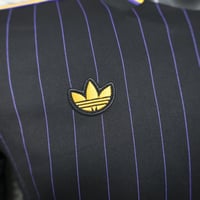 طقم مانشستر يونايتد نسخة خاصة 2025-2026