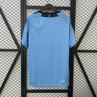 طقم منتخب اسبانيا موسم 2012 ازرق