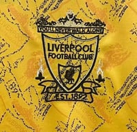 طقم ليفربول موسم 1995-1996 ابيض