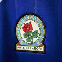 طقم بلاكبيرن روفرز الاساسي 2025-2026