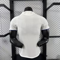 طقم اولمبيك ليون الاساسي 2025-2026